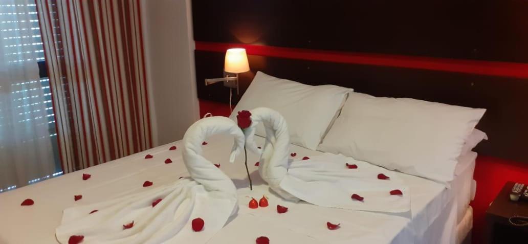 Novo Hotel Fenicia Bage Luaran gambar
